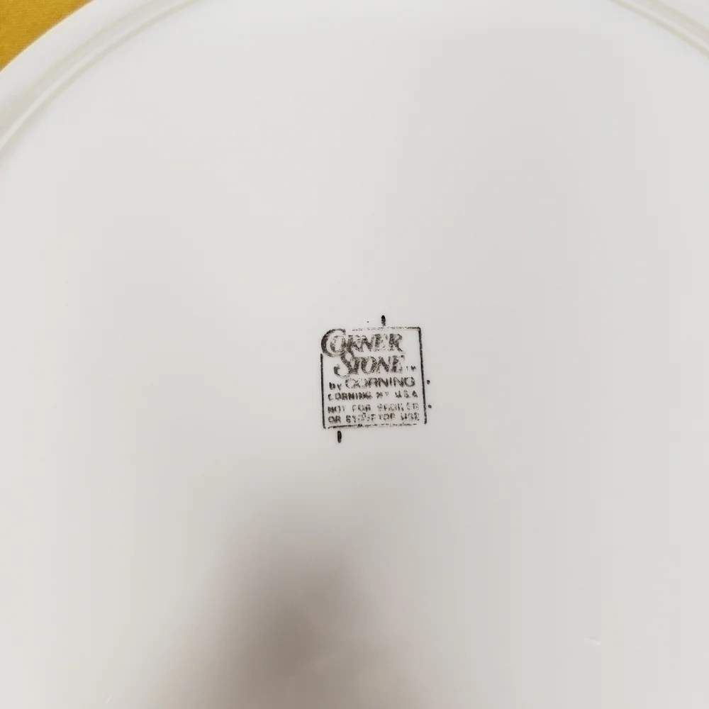 Set 4 Cornerstone by Corning Royal Garden Floral Pattern Lunch Plates Stoneware